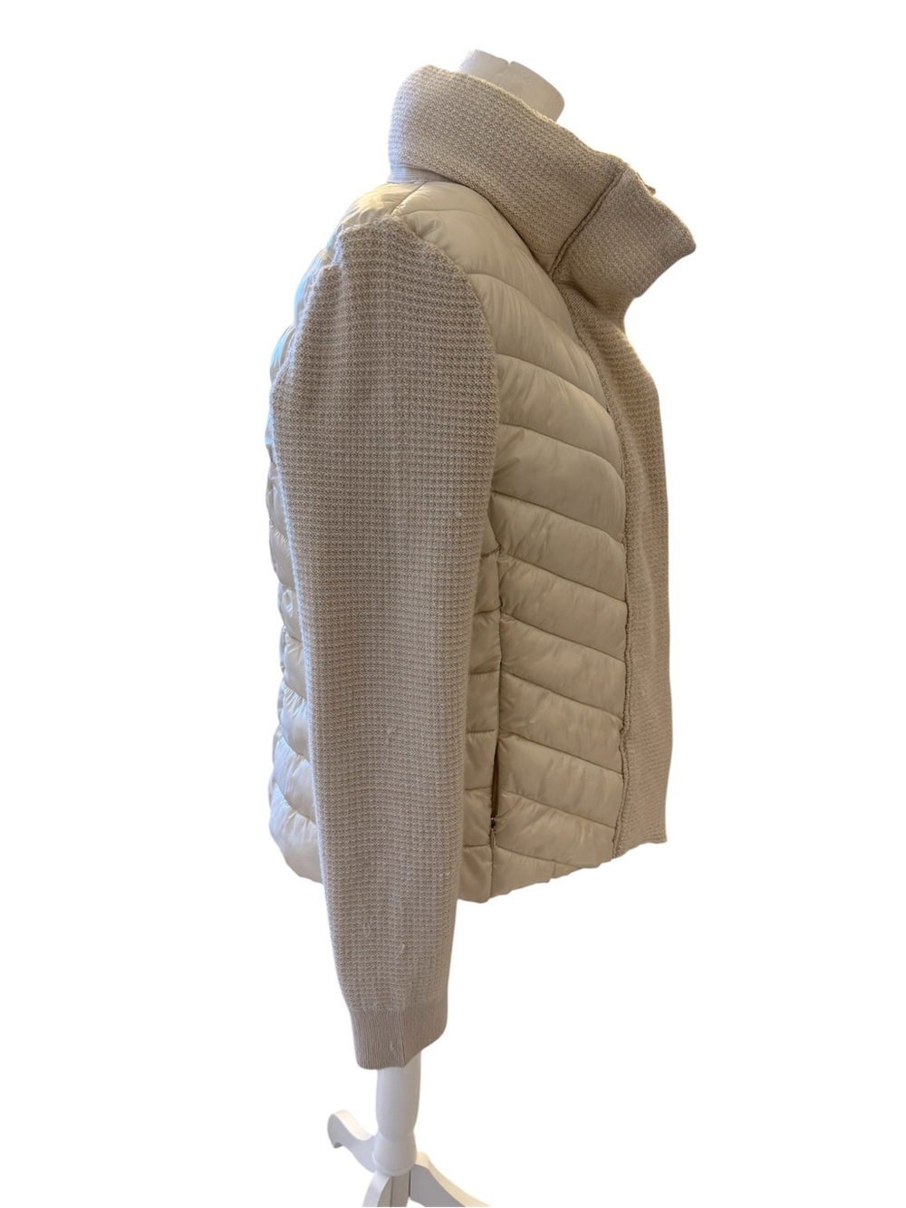 Calvin Klein Cream Quilted Puffer Jacket with Knit Sleeves, Size L - Picture 5 of 5